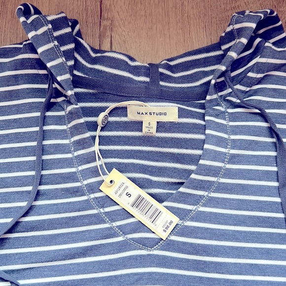 NWT Max Studio Women’s Striped Hooded Short Dress Size Small - Picture 6 of 16